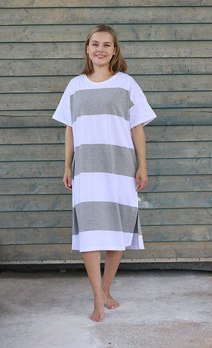 Women's leisurewear and pajamas, grey/ white